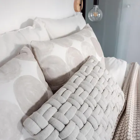 3 Bdrm Stylish W Pool In Puerto Banus Апартаменты *